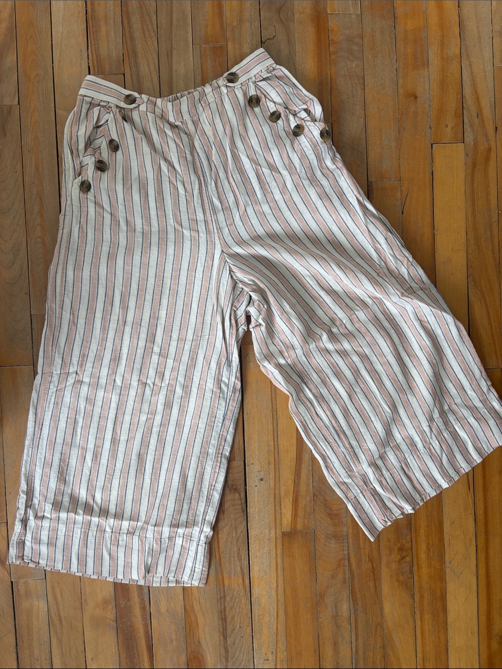 American Eagle Outfitters White Pants with Pink and Blue Stripes